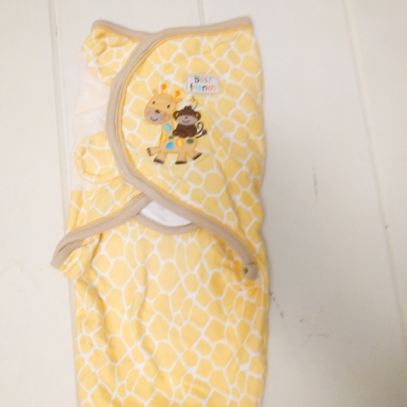 Summer Infant SwaddleMe Giraffe Sleep Swaddle - Picture 3 of 3